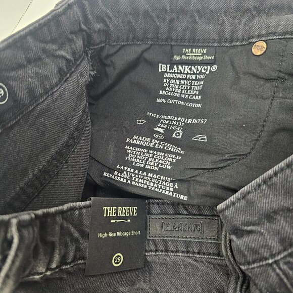 The Reeve Blank NYC Black Denim Short Women High Rise Ribcage Size 29 Distressed - Picture 7 of 10